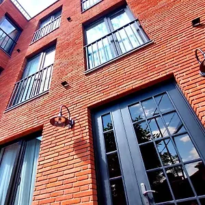 falcon-boutique-hotel.alltbilisihotels.com/